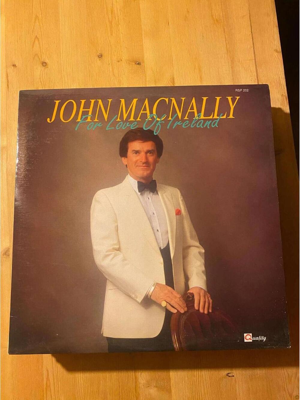 John MacNally – For Love Of Ireland Vintage 33rpm VG+ AB29